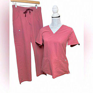 Figs Scrub SET  Small Casma 3 Pocket‎ Scrub Top & XS Kade Cargo Pants
